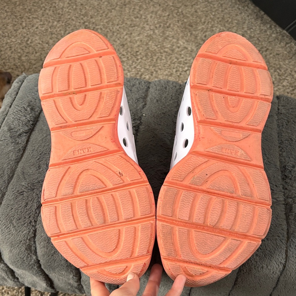 KANE recovery, shoes White and Coral Slip-On Shoes SZ 12 - Picture 11 of 14